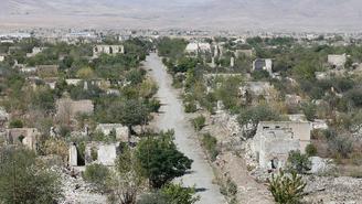 Генпрокуратура Азербайджана: В Карабахе нашли останки людей со связанными руками