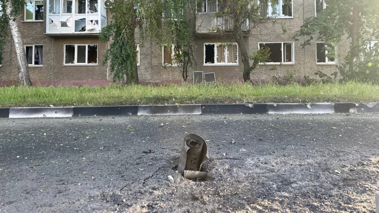 Отмена экзаменов и восемь пострадавших: что известно об атаке ВСУ в Белгородской области ночью 1 июня