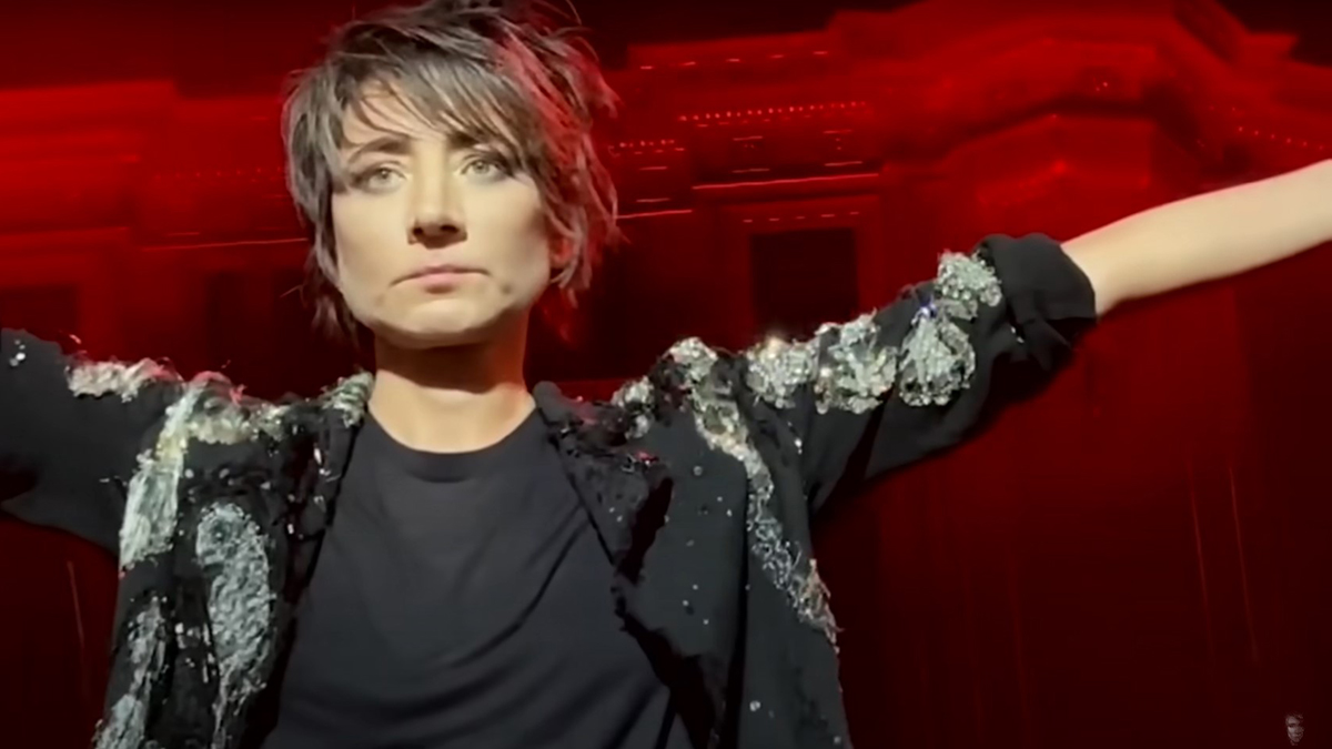 В ГД объяснили, почему Земфира* и Хаматова оказались в базе «Миротворца»**