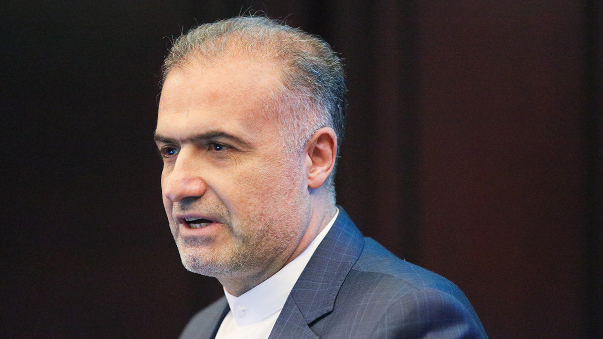 Посол Ирана: Тегеран считает убийство Хаменеи терактом и нарушением права