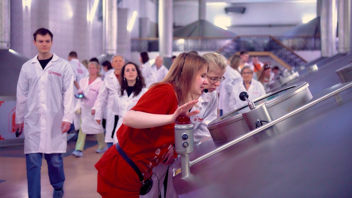 Овчинский: в мае более трех тысяч человек посетили экскурсии проекта «Открой #Моспром»