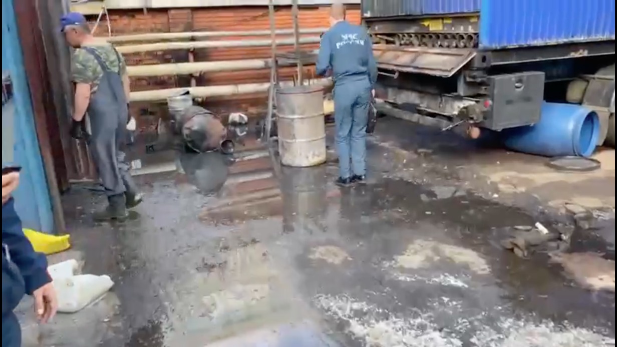 Появилось видео с места пожара на юге Москвы