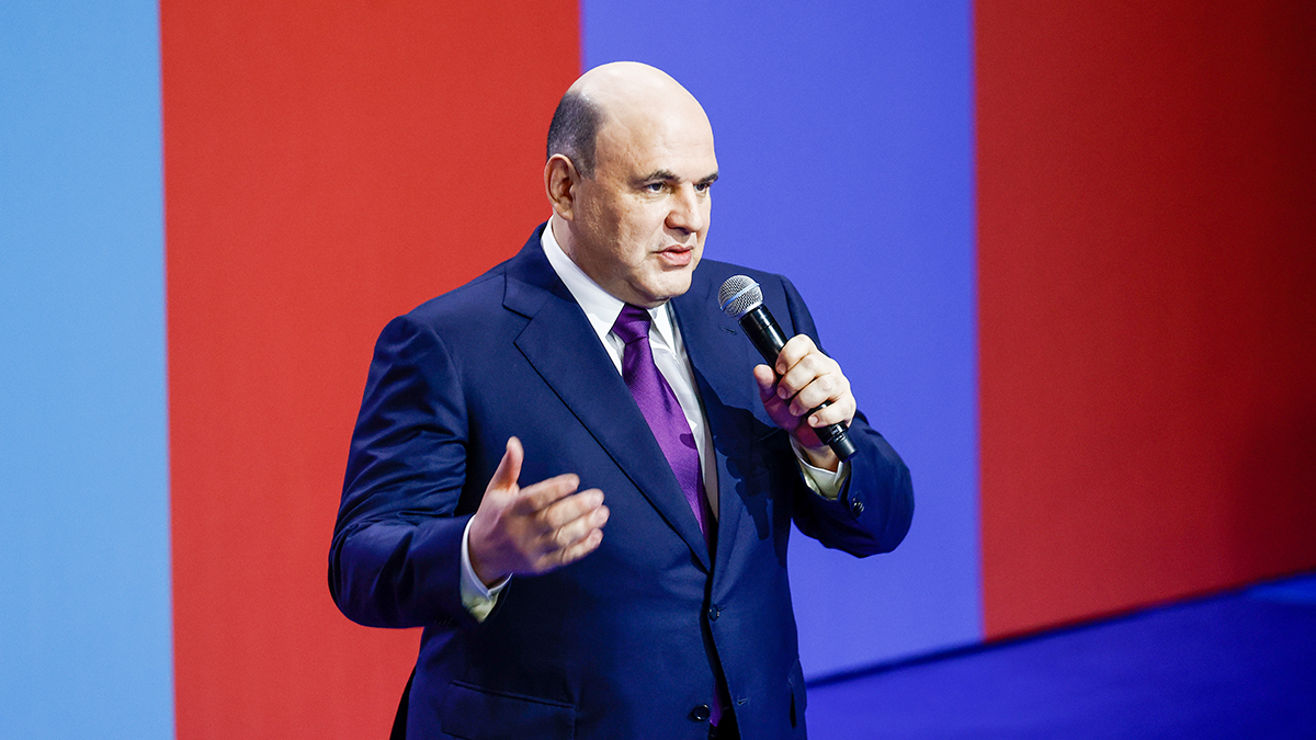 Мишустин: На увеличение зарплат бюджетников выделили 190 миллиардов в 2023 году