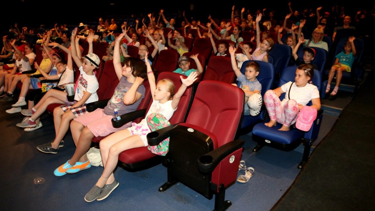 Заммэра Сергунина пригласила юных москвичей на бесплатные кинопоказы