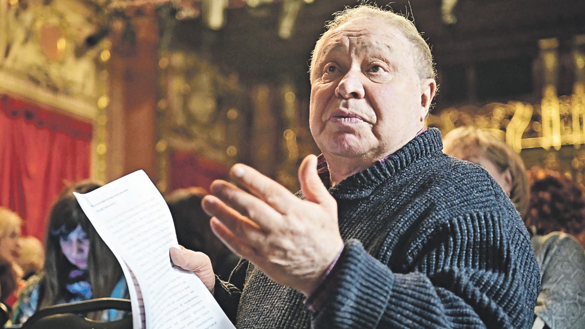 Бывший художественный руководитель театра «Школа современной пьесы» Иосиф Райхельгауз на «Пионерских чтениях» в театре «Школа современной пьесы». Режиссера отправили в отставку в 2022 году. Райхельгауз в прошлом известен либеральными и русофобскими высказываниями, а теперь поддерживает бойцов СВО