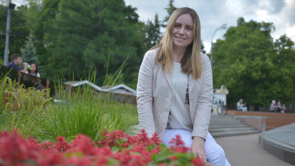 Любовь Булачева в свободное время любит гулять по столичным паркам 