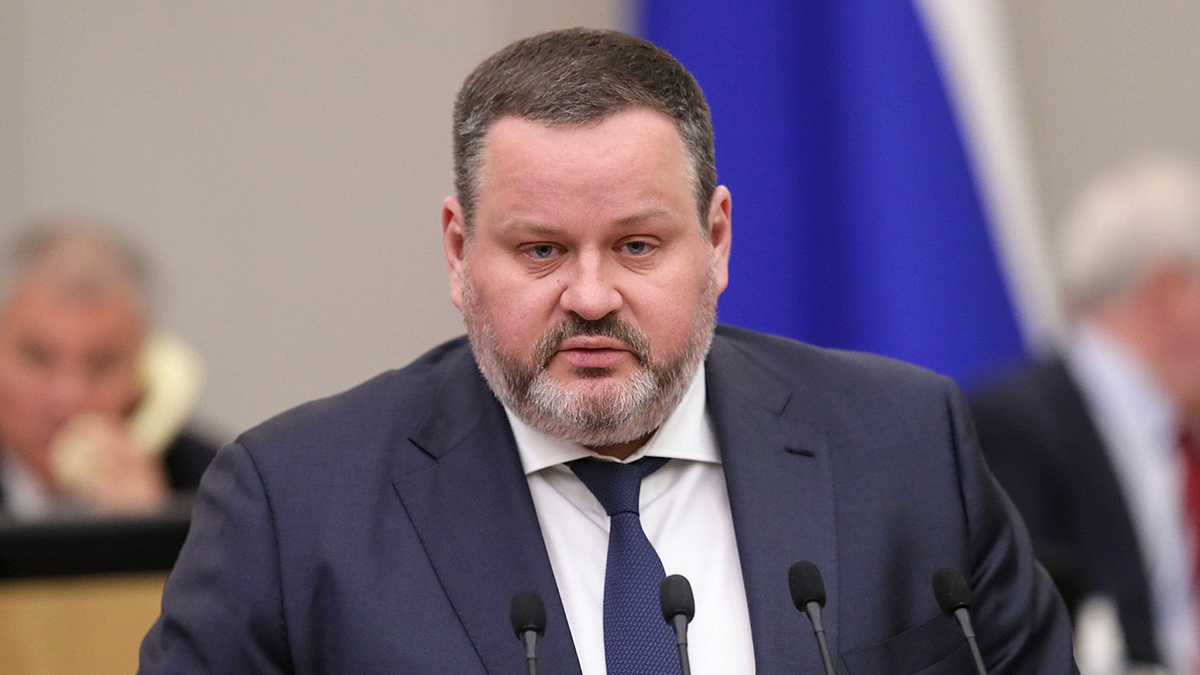 Котяков оценил вероятность введения четырехдневной рабочей недели