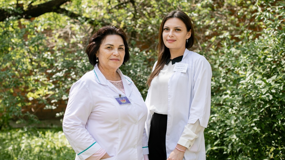 Ген милосердия: как помощь бездомным стала общим делом для матери и дочки