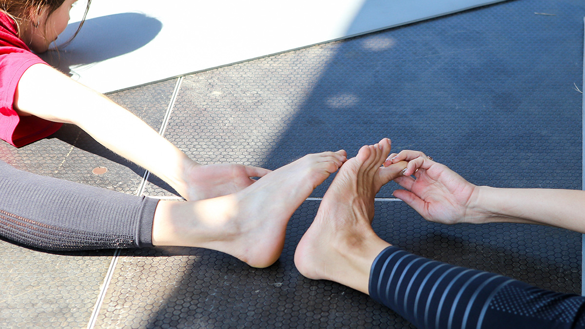 В преддверии Дня йоги врач объяснил, как занятия влияют на организм