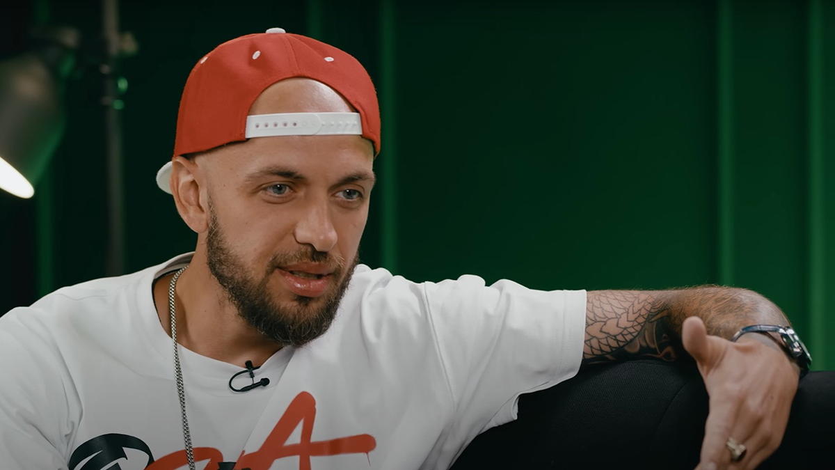 «Правильно»: рэпер ST оценил решение сделать Инстасамку солисткой «Ленинграда»