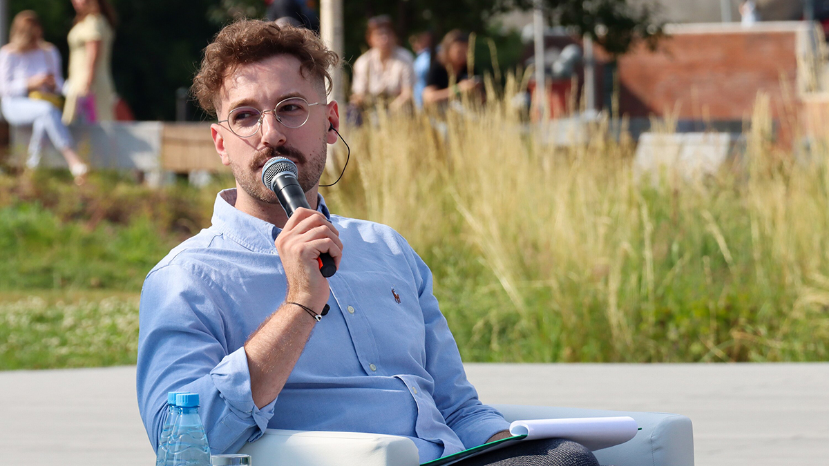 «Иду изменять!»: комик Бебуришвили рассказал про идеальные отношения с женой