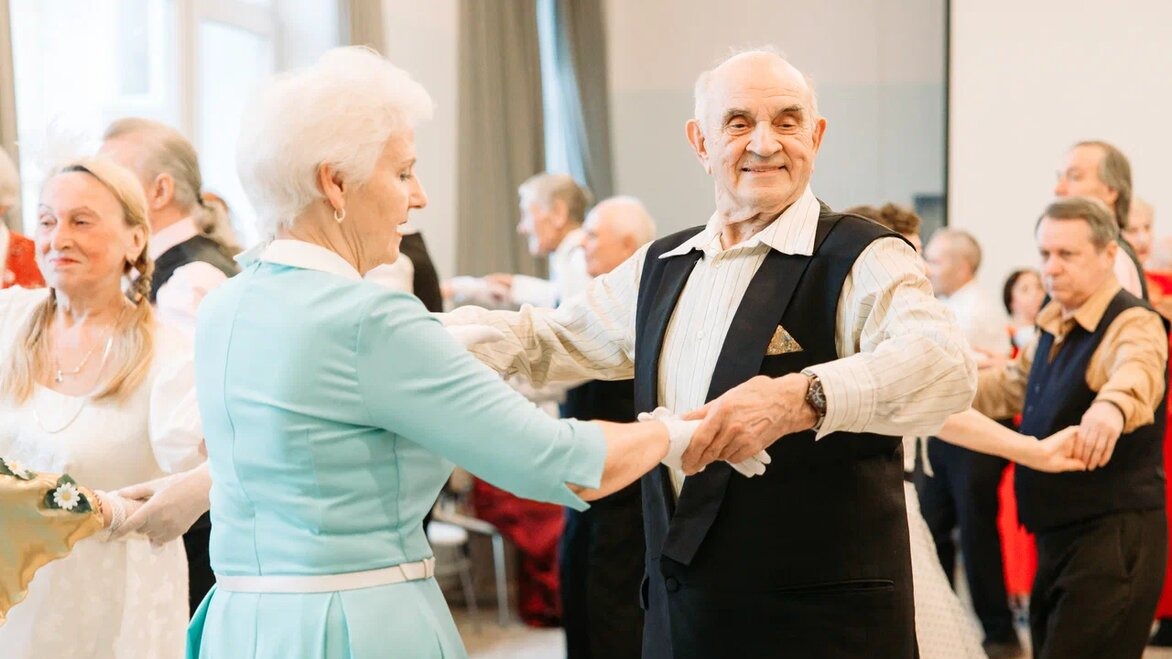 В центрах московского долголетия пройдут встречи танцевальных клубов 