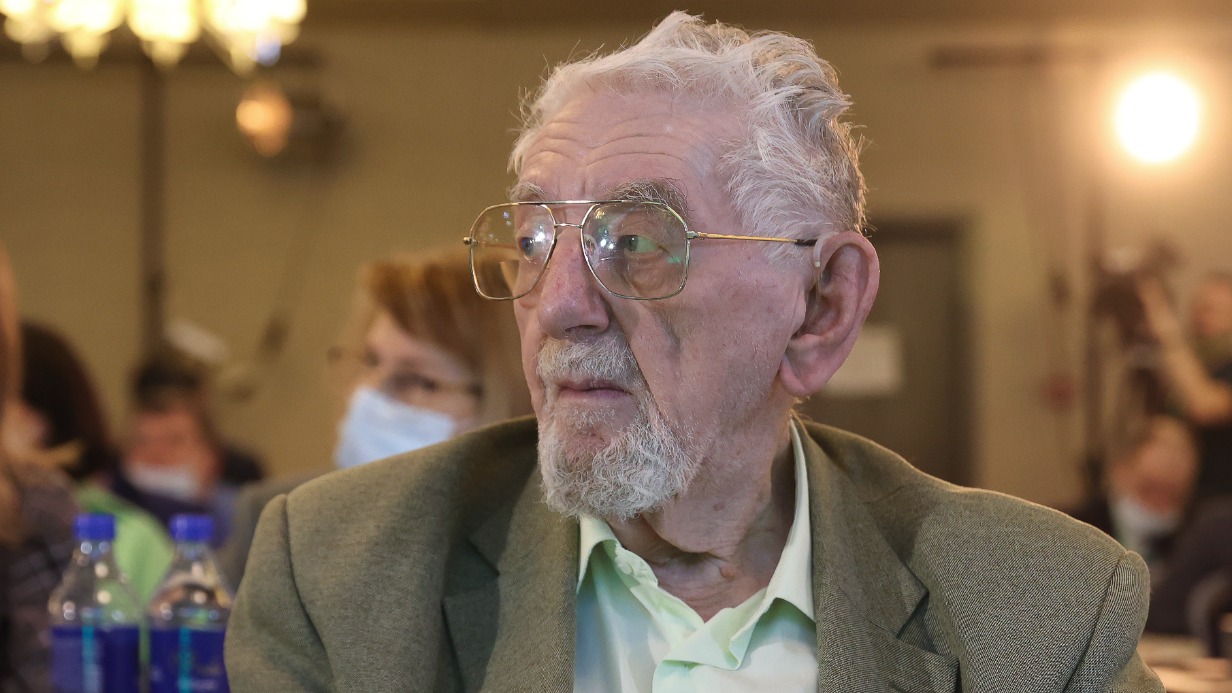 Умер соавтор Конституции РФ, один из основателей «Яблока» Виктор Шейнис