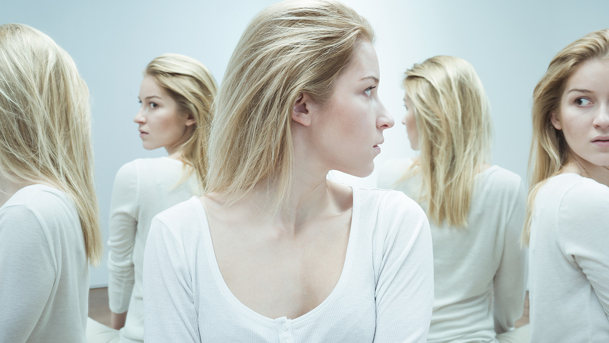 Почему возникают «голоса в голове»