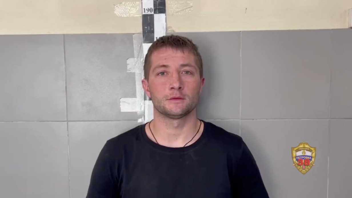 Мужчина ограбил прохожего в подземном переходе в центре Москвы