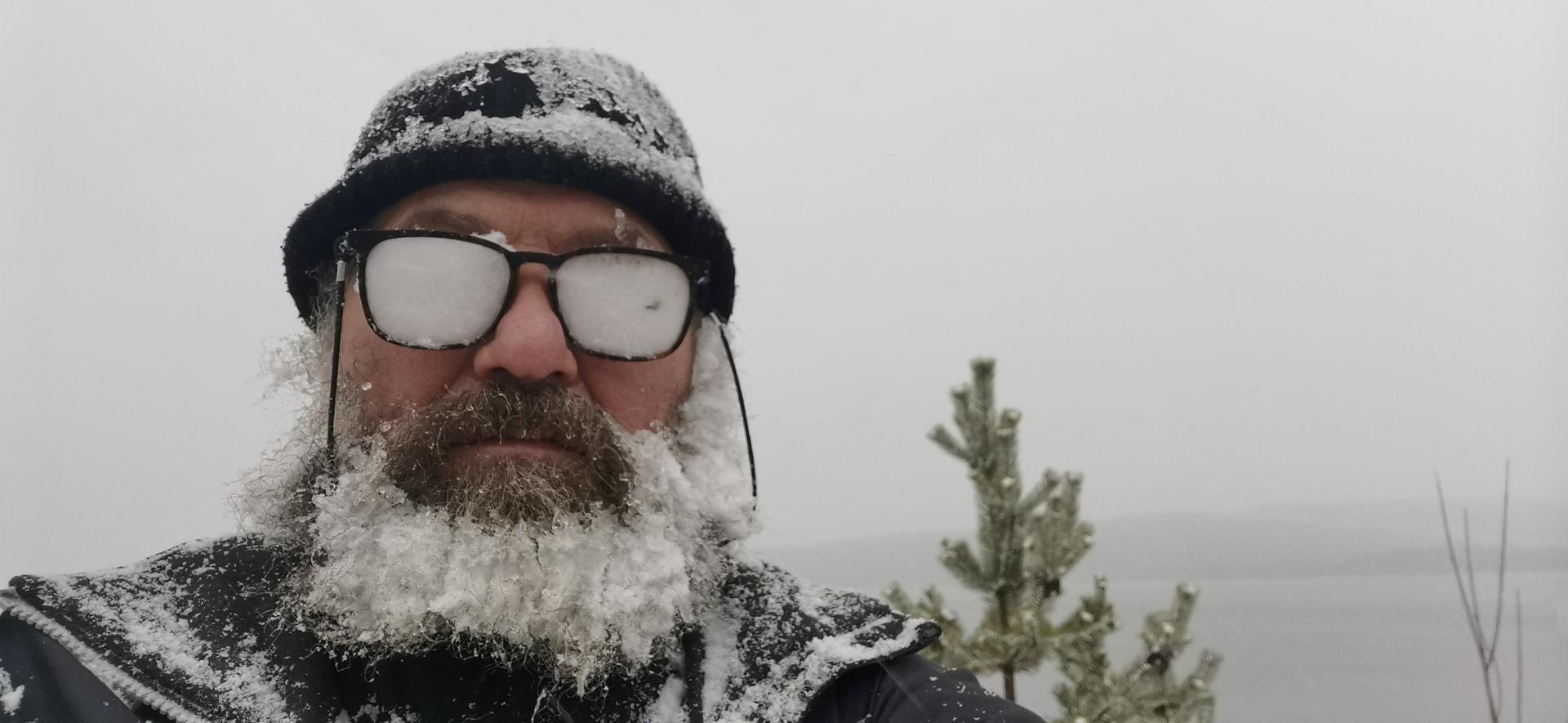 50 рублей стали добрым талисманом: 64-летний москвич отправился пешком от Северного Ледовитого до Индийского океана