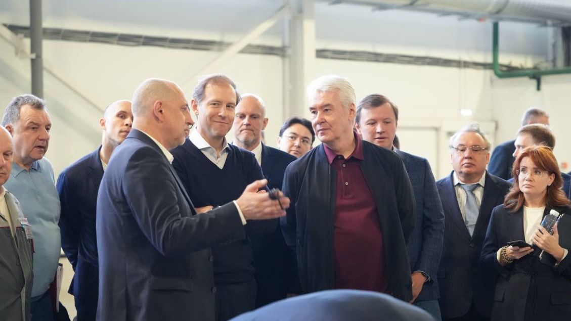 Сергей Собянин и Денис Мантуров осмотрели предприятия индустриального парка «Руднево»