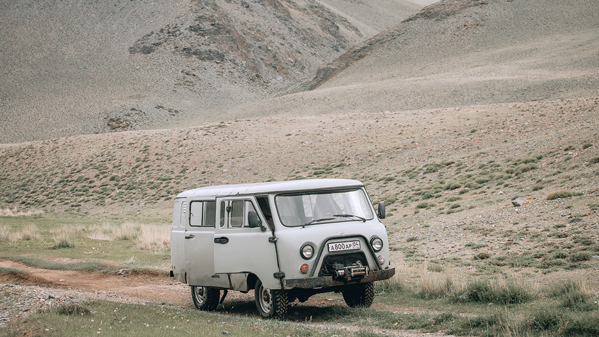 Ульяновский автозавод приостановил сборку автомобилей