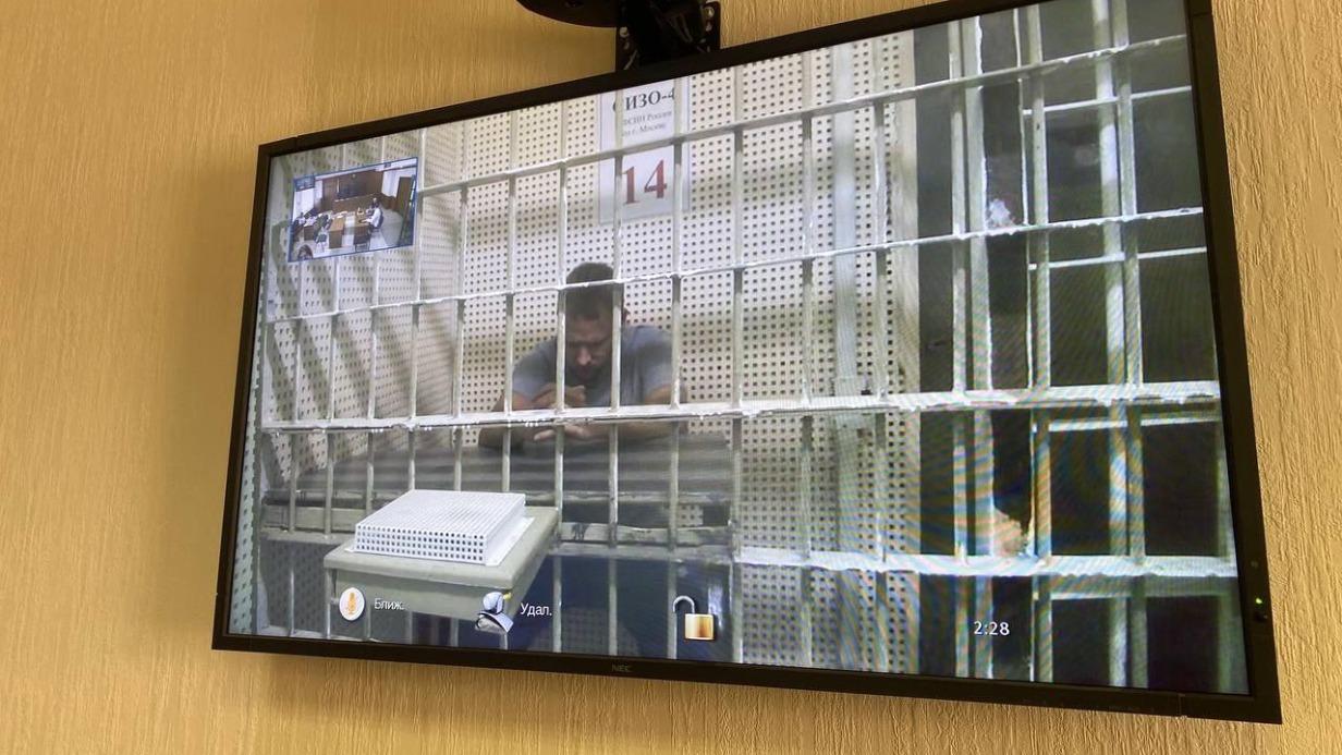 Суд оставил под стражей совладельца двух заводов Александра Беспалова, подельника Евгения Черняка