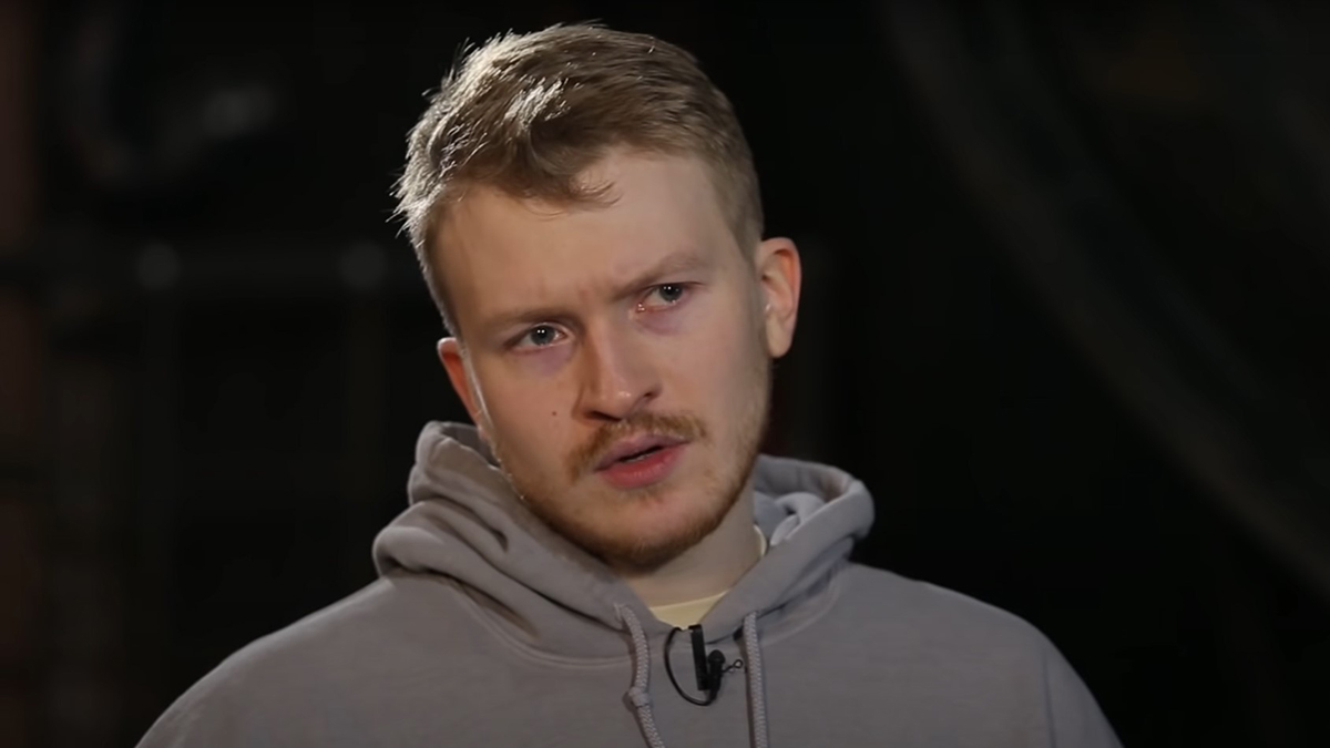 «Не выдающийся, не смешной»: Поперечный ответил унизившему его Чапаряну