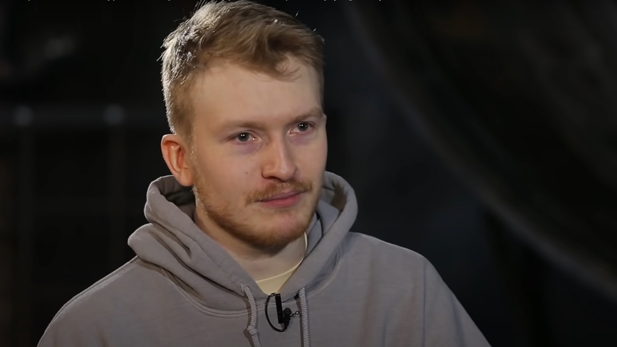 Комик Поперечный* распространял материалы журналистки Гордеевой*