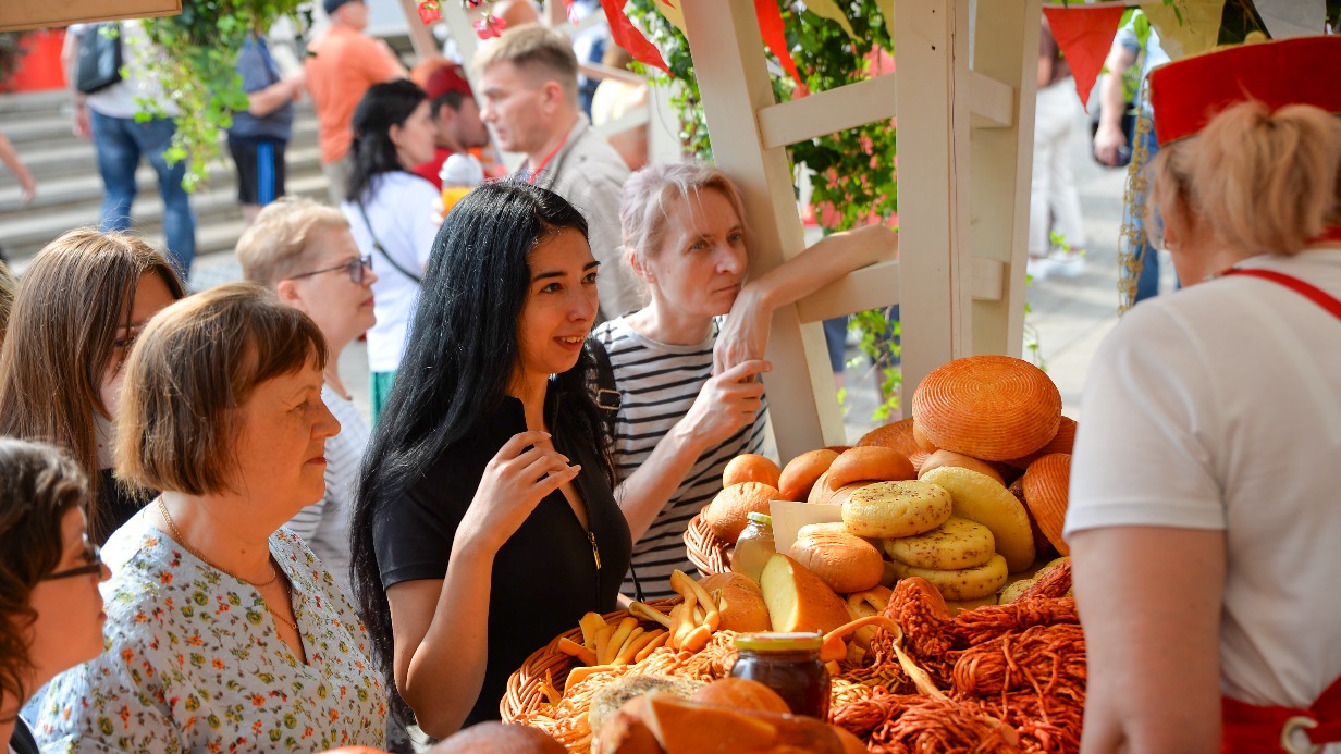 Национальные угощения можно попробовать на гастрономическом фестивале «Вкусы России»