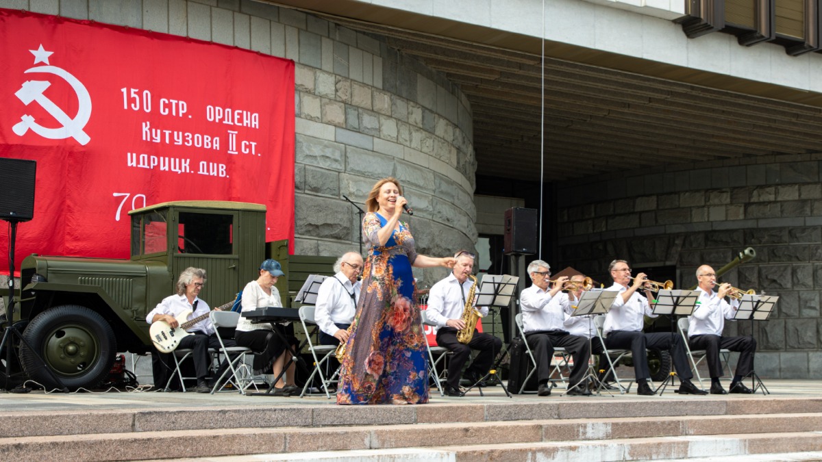 Более тысячи детей и взрослых из многодетных семей посетили Музей Победы 8 июля