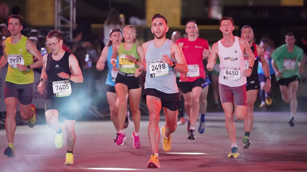 Набережные в Хамовниках перекроют 3 августа в связи с Ночным забегом