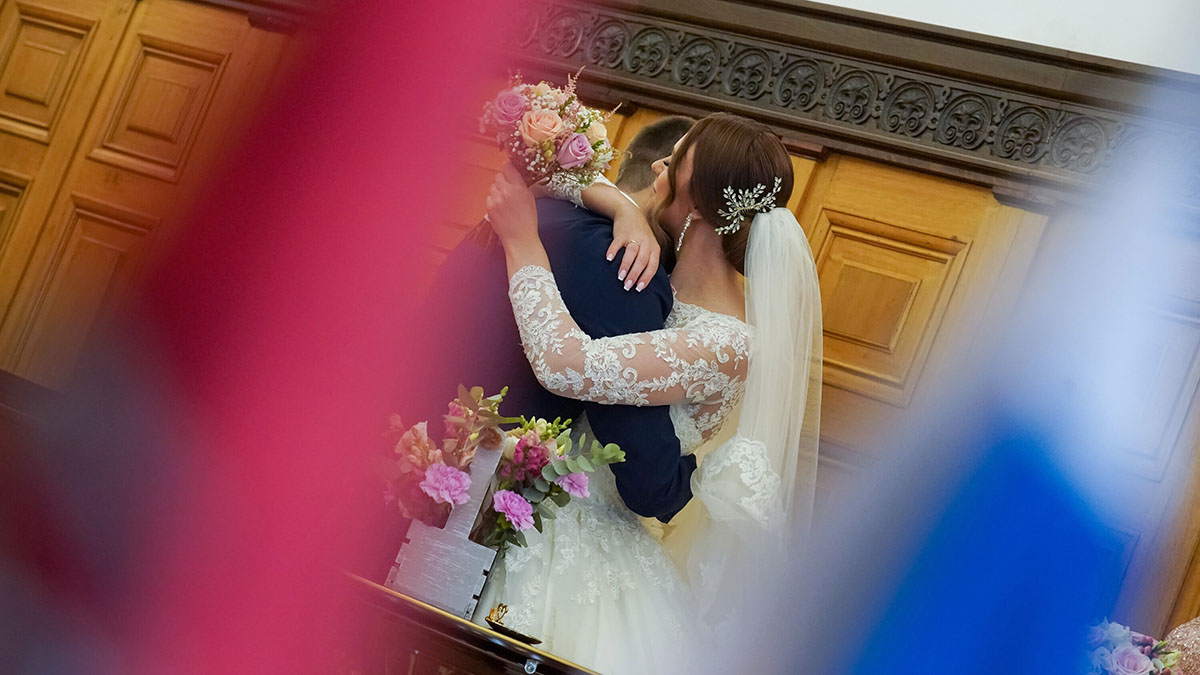 Депутат Бессараб оценила идею создания в России «реестра» женатых граждан 