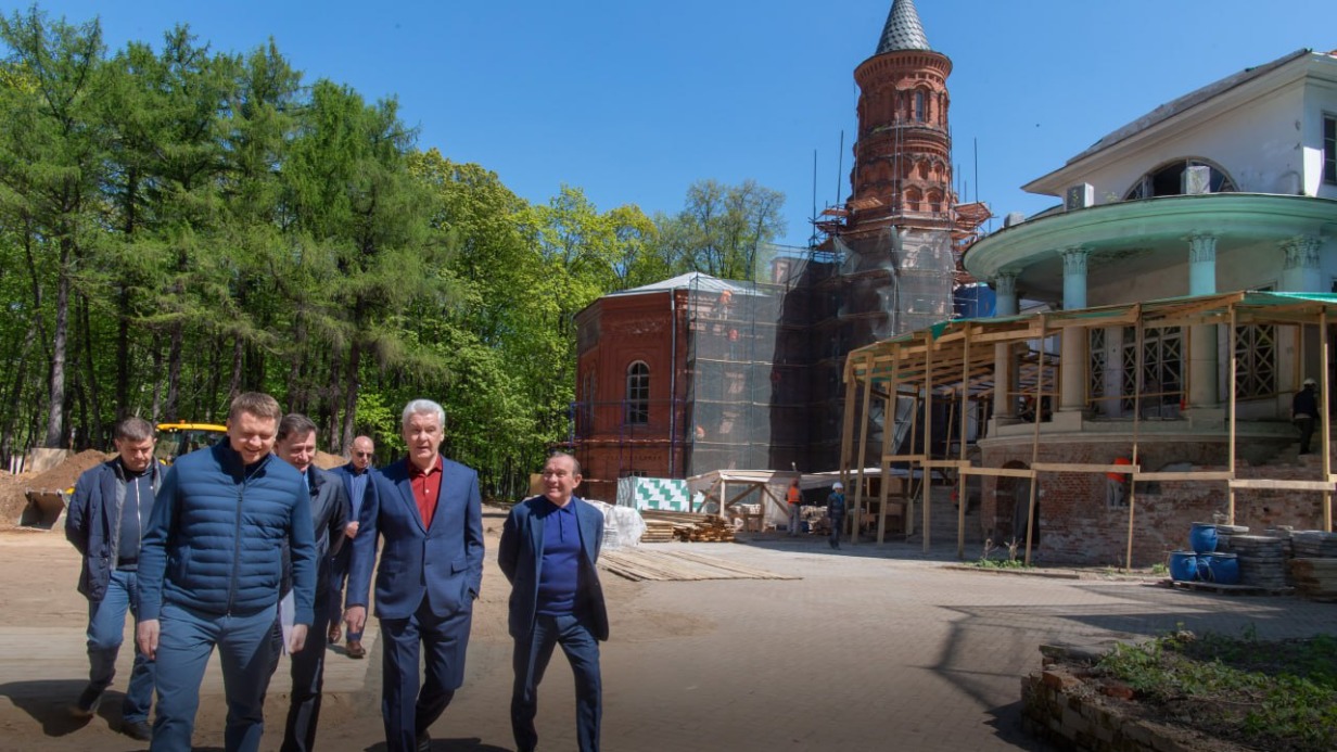 Собянин рассказал о восстановлении памятников истории и культуры при благоустройстве