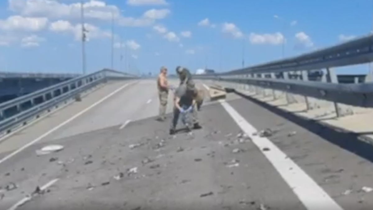 НАК: Осуществлена террористическая атака на Крымский мост