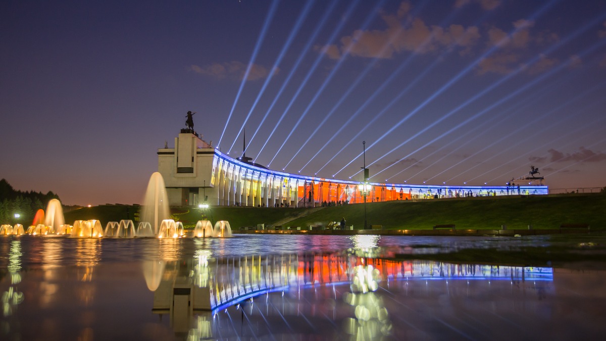 Онлайн-кинотеатр Музея Победы покажет фильм, посвященный 130-летнему юбилею Маяковского