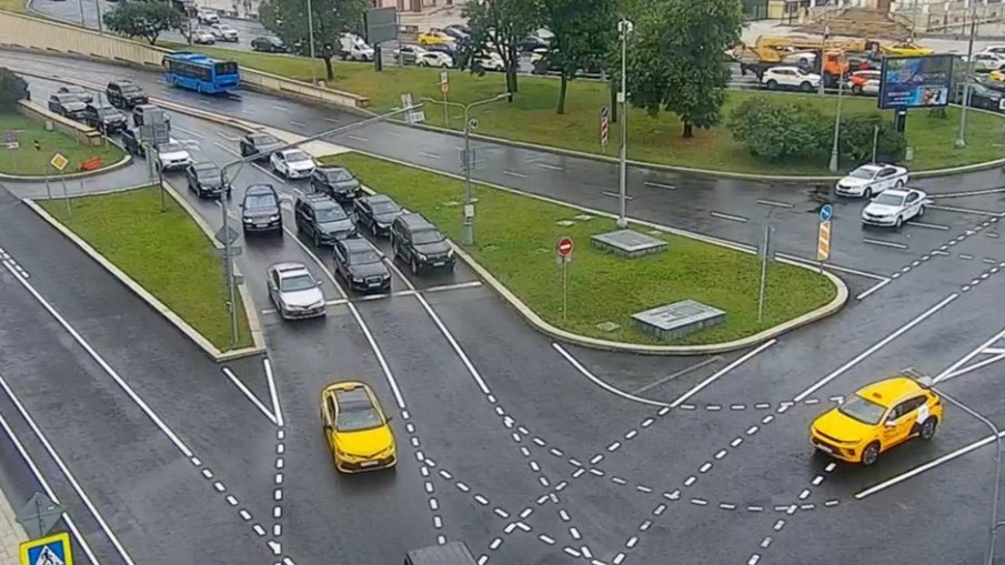 Движение по Арбатскому тоннелю полностью восстановлено