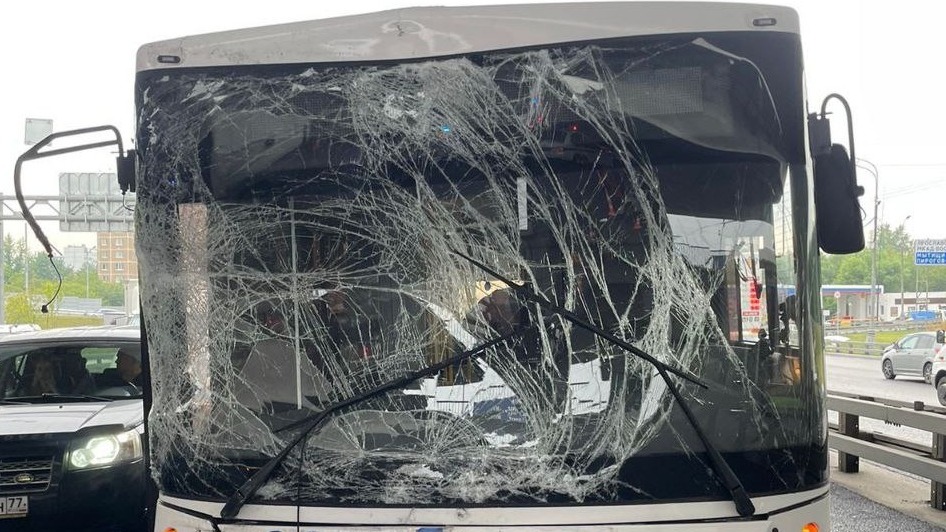 Прокуратура взяла на контроль расследование ДТП с участием двух автобусов в СВАО