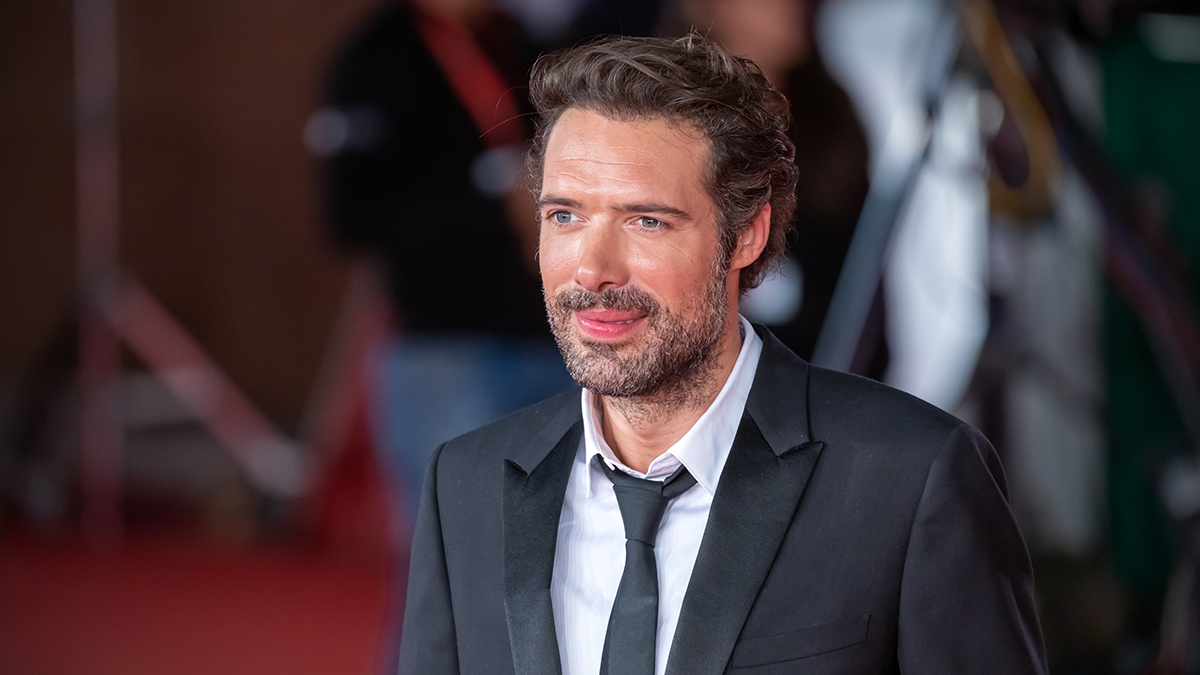 Звезду французского кино Николя Бедоса обвинили в сексуальном насилии