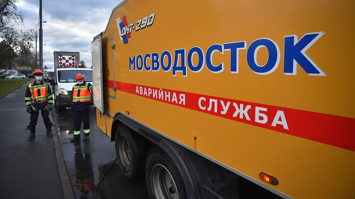 Собянин поздравил с 50-летием предприятие «Мосводосток»