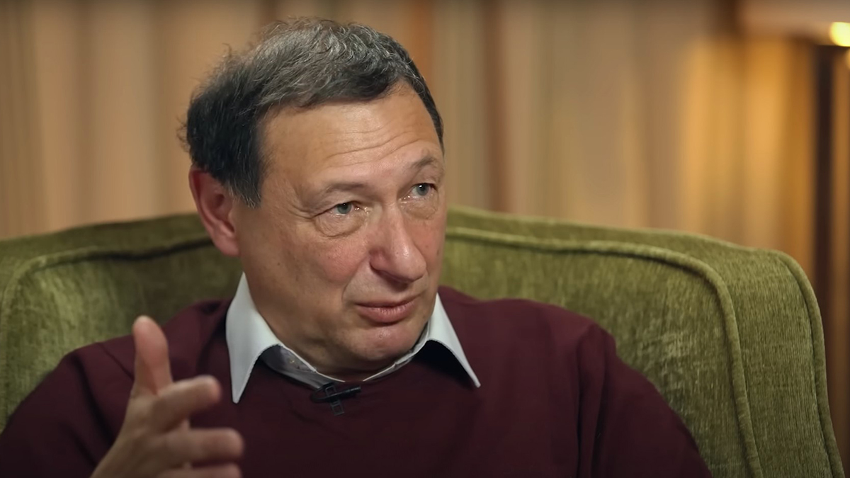 Социолога Кагарлицкого* оштрафовали за оправдание терроризма