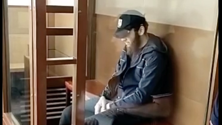 Мужчина разгромил столичный магазин ради алкоголя и средств гигиены