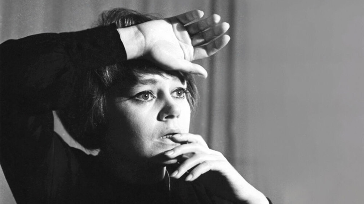 Худрук Театра имени Моссовета рассказал о последних годах жизни актрисы Нины Дробышевой