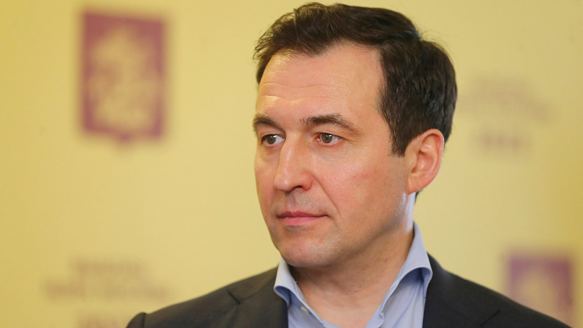 Депутат Госдумы Гусев призвал закрыть хостелы в жилых домах