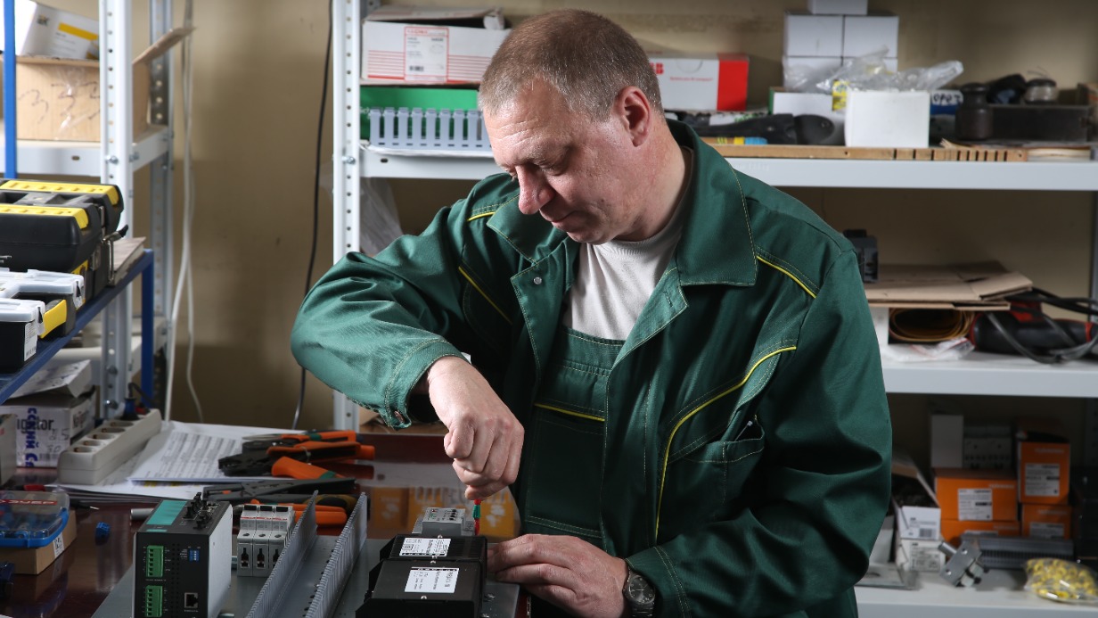 Компания из Москвы нарастила производство оборудования для автоматизированных систем управления освещением