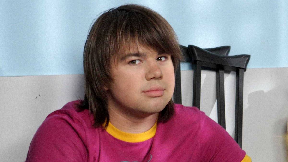 Полежайкин из «Папиных дочек»: обвинения в насилии, избиения, убийство