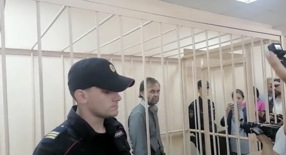 Мать челябинского маньяка заявила, что похищенная им девушка «жила как королева»