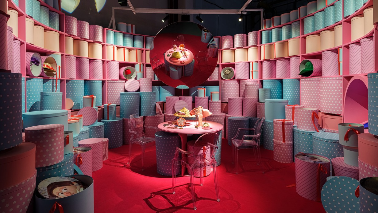 Выставка «Смешарики. Искусство быть круглым» открылась в арт-центре «Хлебозавод»