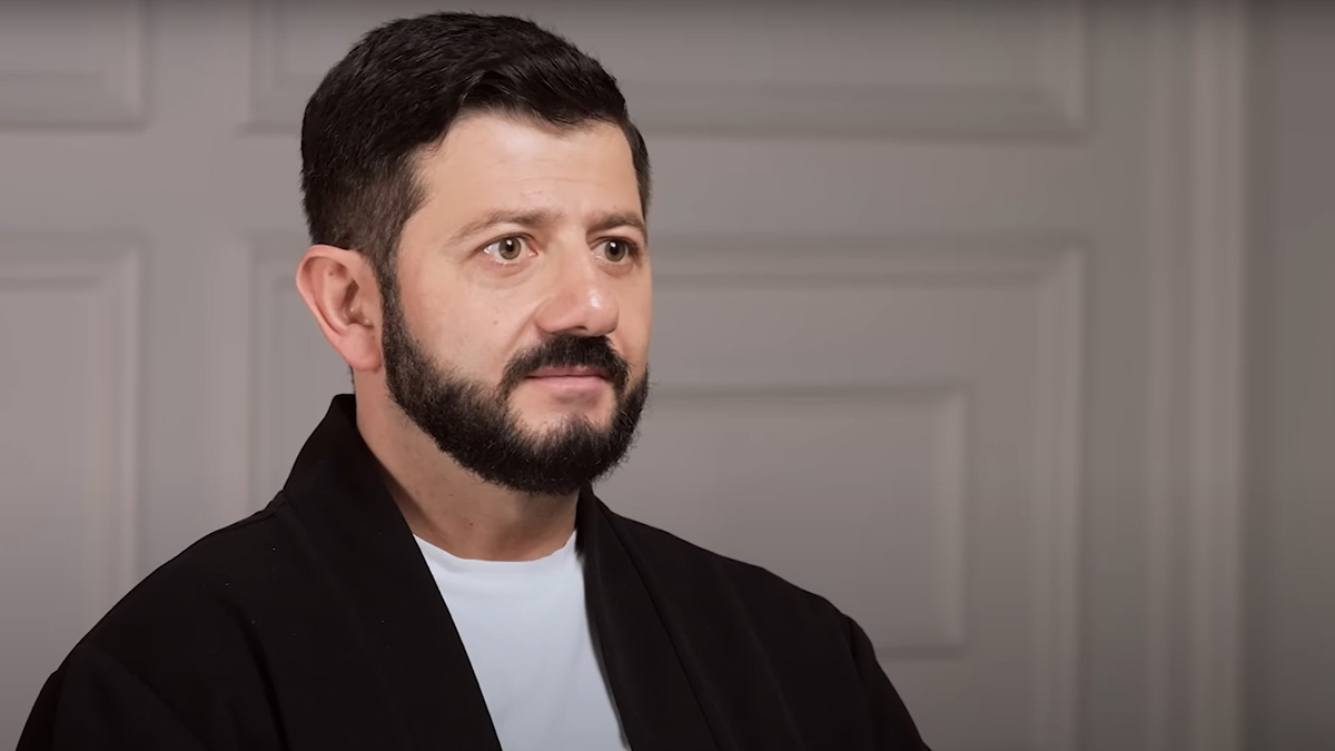 ЕС ввел санкции против юмориста Галустяна и телеведущей Барановской