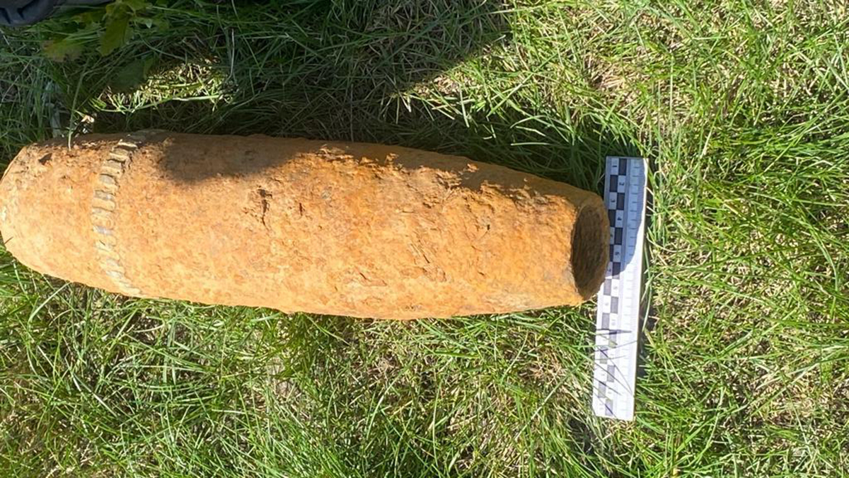 Рабочие нашли снаряды времен ВОВ у трассы М-9 в Подмосковье