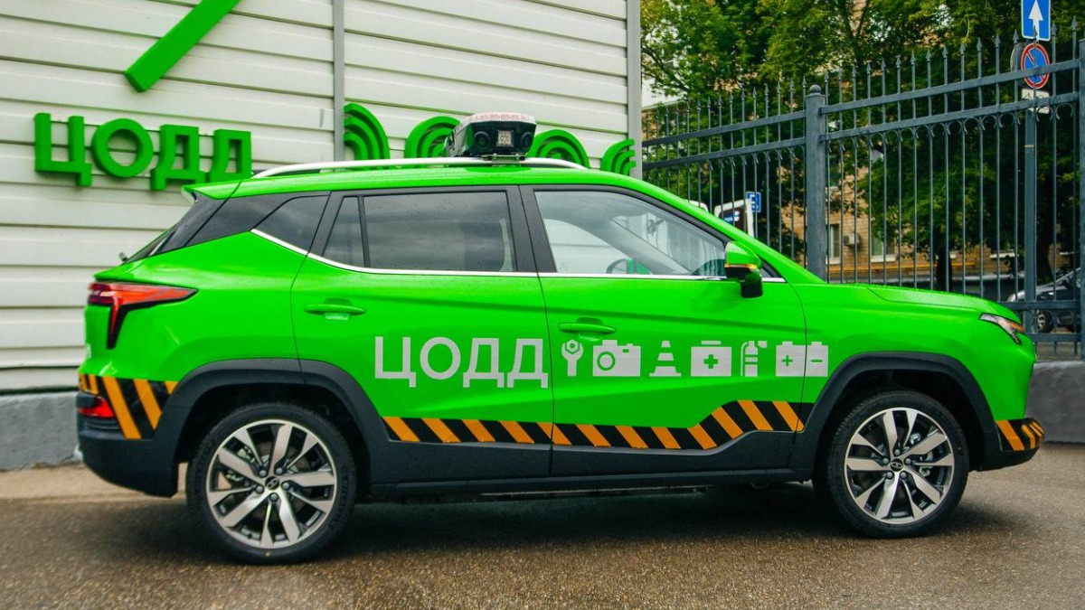 Собянин: Столичный ЦОДД получил от города 50 электромобилей «Москвич»