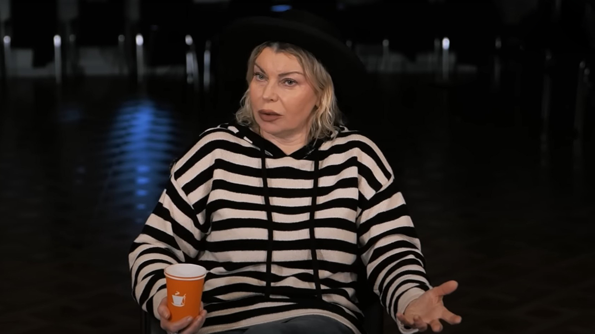 «Поврежден гортанный нерв»: чем опасны травмы Лады Дэнс, полученные в аварии