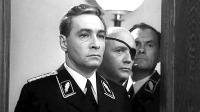 «Семнадцать мгновений весны»: как проходили съемки и кто помог исполнить знаковые роли в культовом советском фильме
