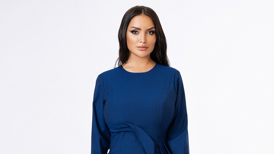 Деловой дресс-код: пять элегантных образов для офиса